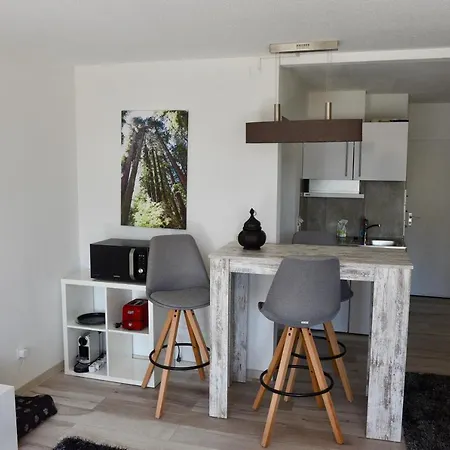Apartment Wolf Nummer 69 *